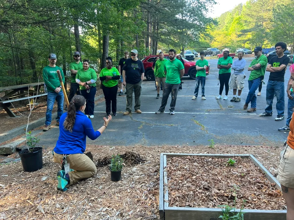 Quick lesson by Keep Cobb Beautiful on best planting practices